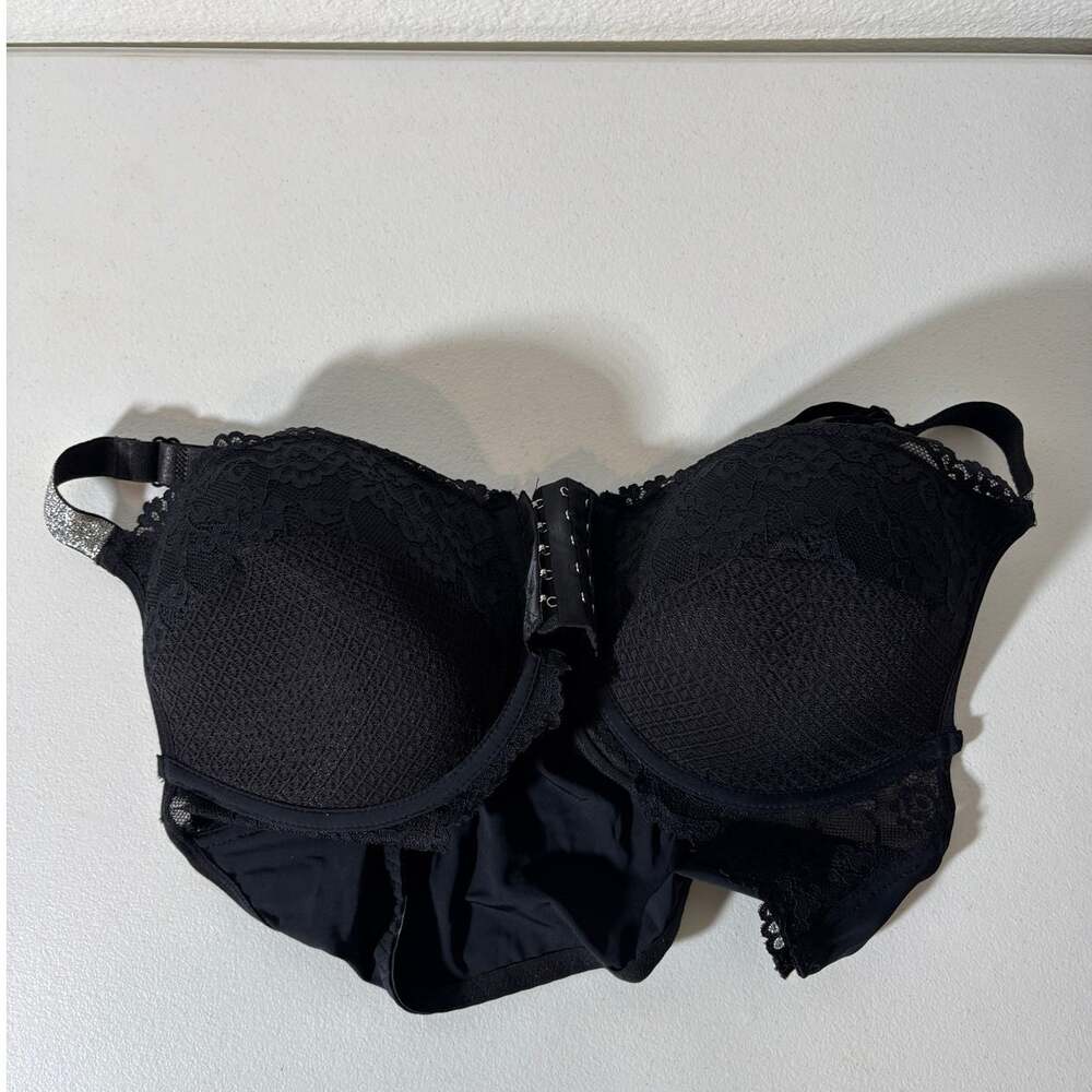 Black Bra Size 42D (EU 95D) Front-Closure Lace Detail Underwire Padded Push-Up